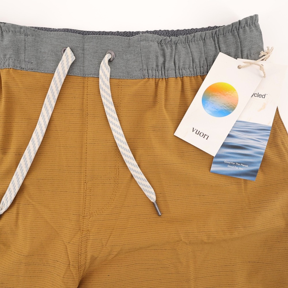 NEW Vuori Banks Slub Stripe Shorts Dark Golden Mens XL